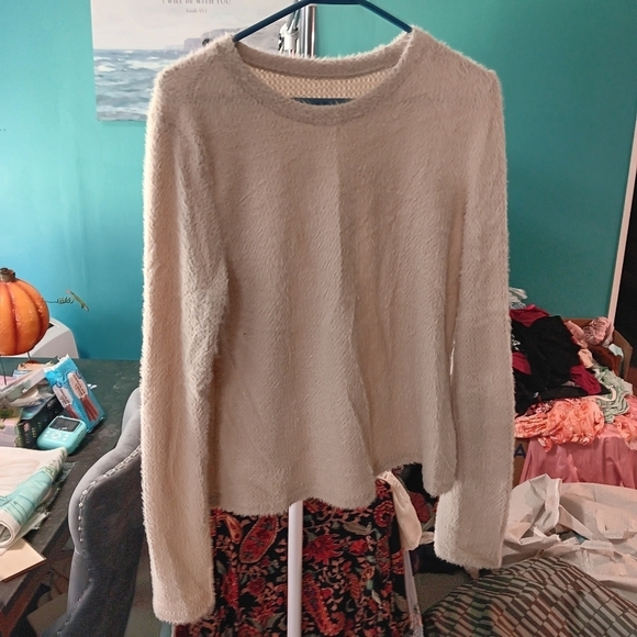 Sweaters - Cozy Cream Sweater